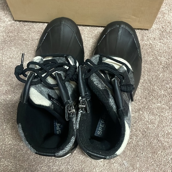 SPERRY Booties - Picture 4 of 6